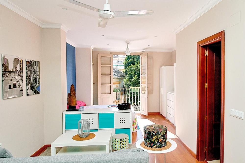 Carreteria Studio Balcony & Relax Apartment Malaga Luaran gambar